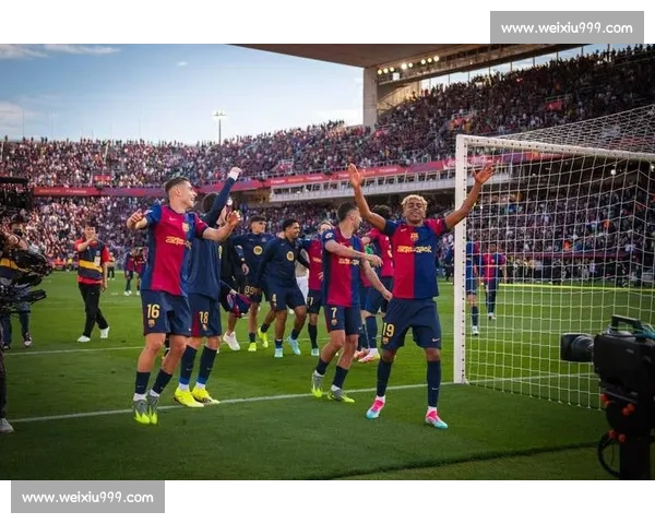 诺坎普昼夜赶工困局：喧嚣球场与失眠社区的拉锯战